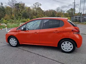 Peugeot 208 Style Bild 4