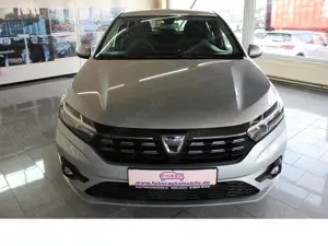 Dacia Sandero Bild 2