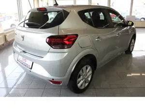 Dacia Sandero Bild 4