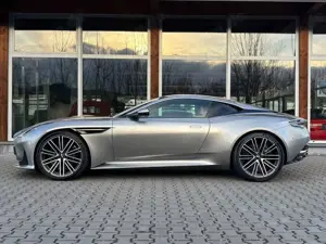 Aston Martin DB12 4.0 V8 Keramik Carbon-Seats BRD Bild 5