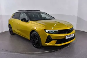 Opel Astra 1.2 Turbo GS Bild 3