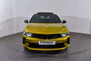 Opel Astra 1.2 Turbo GS Bild 2