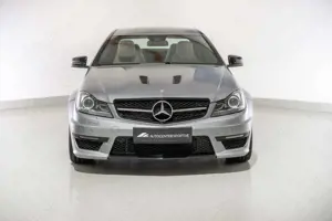 Mercedes-Benz C 63 AMG Coupe Edition 507 DRIVERS DESIGN PLATIN Bild 2