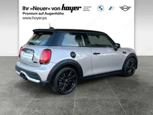 MINI Cooper S Hatch DAB LED RFK Navi Komfortzg. ACC Bild 2