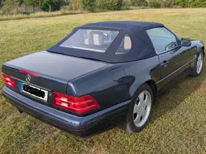 Mercedes-Benz SL 280 SL-Klasse Bild 3
