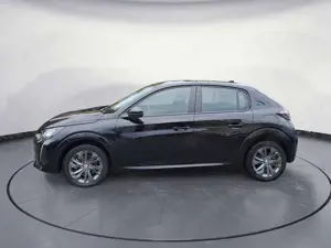 Peugeot e-208 136 Active Pack Bluetooth PDC Klima Bild 2