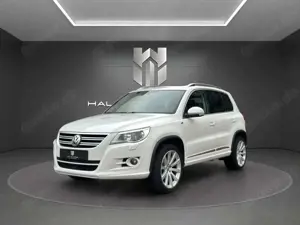 Volkswagen Tiguan 2.0 TSI | 4Motion | R-Line | Pano | AHK