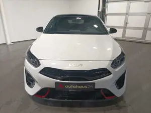 Kia ProCeed / pro_cee'd Proceed 1.6 T-GDI GT LED|Navi|Kamera|Schiebedach Bild 2
