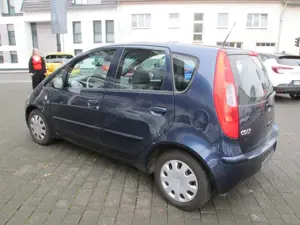 Mitsubishi Colt Bild 4