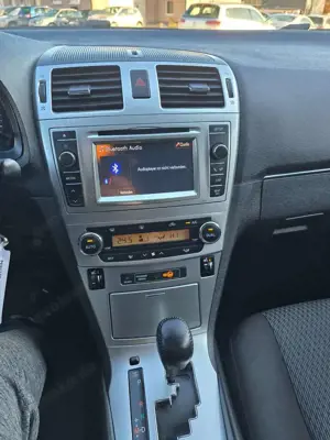 Toyota Avensis Bild 5