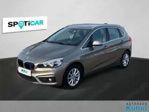 BMW 218 Bild 1