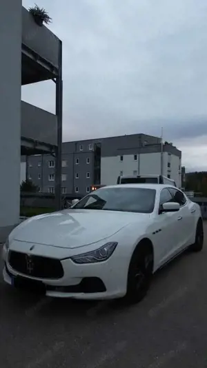 Maserati Ghibli 3.0 V6 ds 275cv auto