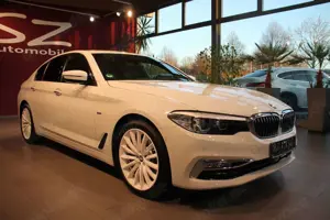 BMW 530 d Luxury Line 1.Hand Kamera PDC ACC