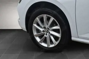 Skoda Kamiq 1.5 TSI DSG Selection*Smartlink*ACC*Kamera Bild 4