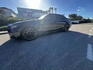 BMW M5 Full Specs/Carbon Package/Wie Neu Bild 2