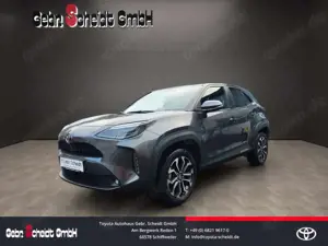 Toyota Yaris Cross Hybrid FWD Team Deutschland Rückfahrkamera Sitzhei