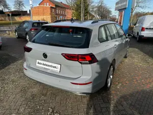 Volkswagen Golf Variant 8 CG Variant 2.0 TSI DSG Style Bild 5