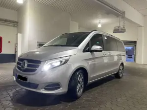 Mercedes-Benz V 220 d lang 7G-TRONIC Rise