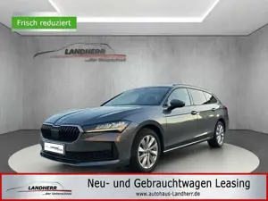 Skoda Superb Combi Essence 5 Jahre Garantie / Navi