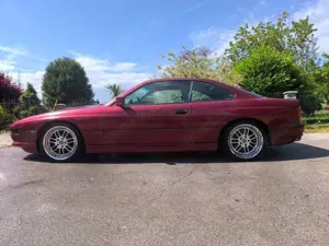 BMW 850