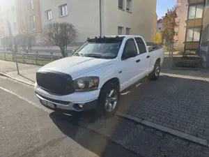 Dodge RAM 5,7 Hemi