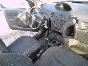 Toyota Yaris Bild 4