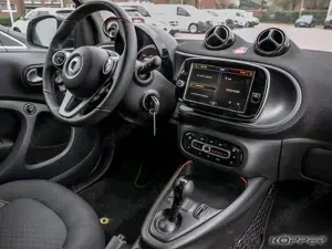 smart forTwo EQ Exclusive Cool Silver LAST ONE Kamera Bild 4