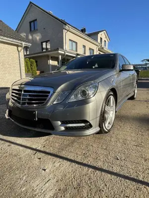 Mercedes-Benz E 350 E 350 CDI 4Matic (212.093)