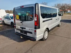 Opel Vivaro B Kasten/Kombi Combi L2H1  2,9t Bild 4