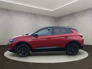 Opel Grandland GS Line Plug-In-Hybrid-Benzin Bild 2