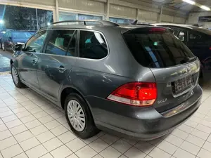 Volkswagen Golf V Variant Comfortline*TÜVneu*Sitz-H* Bild 4