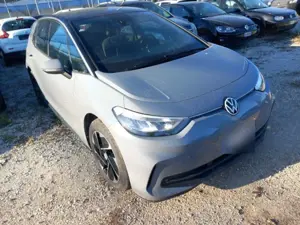 Volkswagen ID.3 Pro 62kWh FACELIFT ACC Klima Einparkhilfe Bild 4