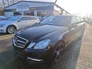 Mercedes-Benz E 220 T CDI DPF BlueEFFICIENCY Automatik Avantgarde