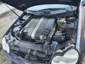 Mercedes-Benz C 240 C 240 (203.061) Bild 2