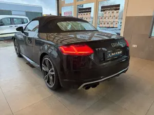 Audi TTS Roadster 2.0 TFSI quattro*BO,LEDER,MATRIX* Bild 4