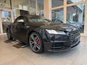 Audi TTS Roadster 2.0 TFSI quattro*BO,LEDER,MATRIX* Bild 2