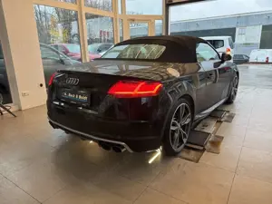 Audi TTS Roadster 2.0 TFSI quattro*BO,LEDER,MATRIX* Bild 3