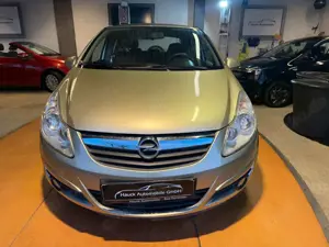 Opel Corsa D CATCH ME Bild 3