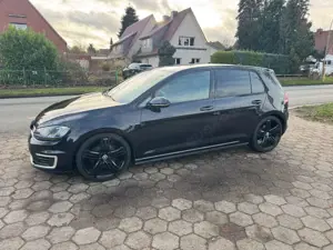 Volkswagen Golf VII Lim. GTE eHybrid 204PS *super Zustand*