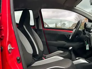 Toyota Others Aygo X-Play / Kamera / TÜV neu Bild 4