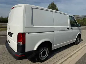 Volkswagen T6 Transporter T6.1 Transporter Kasten FWD + Navi + Klima + 1. Bild 4
