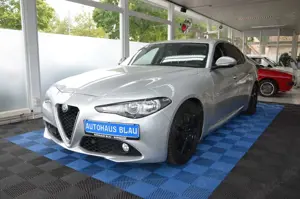 Alfa Romeo Giulia 2.2 JTDM Super *AUTOMATIK*NAVI*2.HAND*