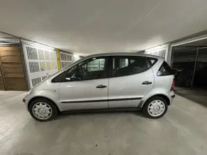 Mercedes-Benz A 140 Classic Bild 3
