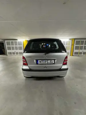 Mercedes-Benz A 140 Classic Bild 2