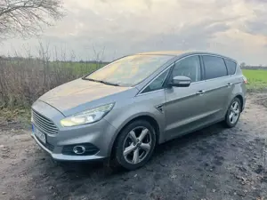 Ford S-Max 2.0 TDCi Titanium