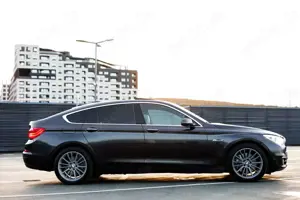 BMW 530 530d xDrive Gran Turismo Aut. Luxury Line Bild 3