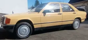 Mercedes-Benz 190 Oldtimer Bild 5