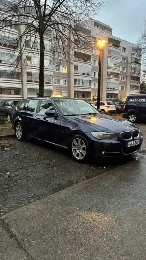 BMW 320 320d DPF Touring Aut. Edition Sport