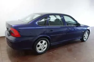 Opel Vectra Bild 3