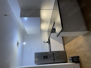 Küche inkl. Kühlschrank mit Wasserspender